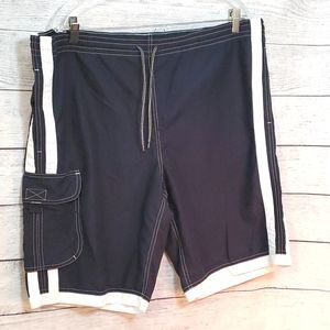 Point Zero board shorts with drawstring